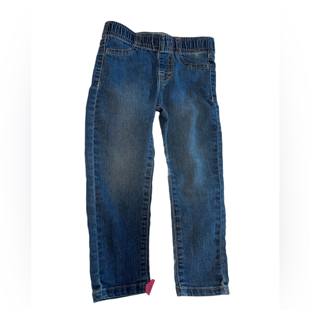 Levi’s Straus Co girls 3T straightleg jeans. Denim blue active and comfort wear.